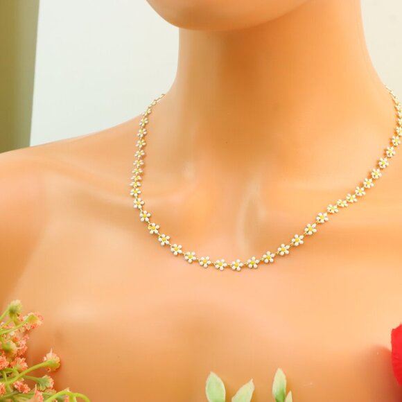 "New Beautiful Design Necklace Chain for Women/Girls, Gift, N702 - Picture 10 of 10